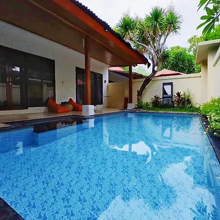 Privat Pool Villa At Kuta Kuta  Exterior photo