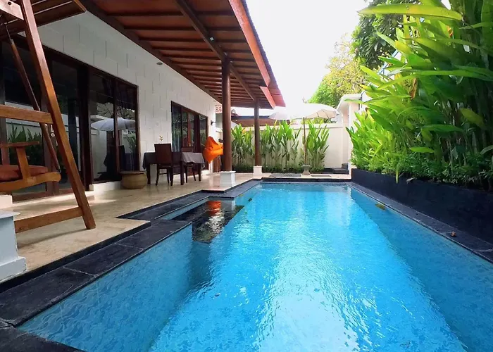 Privat Pool Villa At Kuta